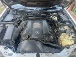 Mercedes E 240-10