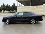 Mercedes E 240-8