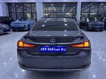 Lexus ES 300h-7