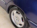 Mercedes E 200-5