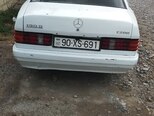 Mercedes 190-2