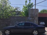 Mercedes E 270-13