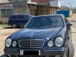 Mercedes E 270-4
