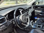 Kia Sorento-8