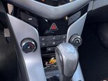 Chevrolet Cruze-12