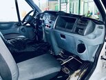 Ford Transit-6