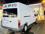 Ford Transit-12