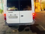Ford Transit-10