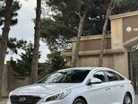 Hyundai Sonata-4