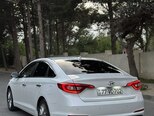 Hyundai Sonata-10
