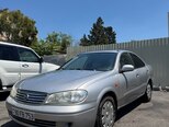 Nissan Sunny-3