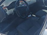 Mercedes E 240-11