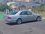 Mercedes E 240-5