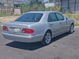 Mercedes E 240-3