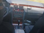 Mercedes E 240-7