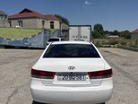 Hyundai Sonata-4