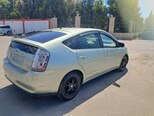 Toyota Prius-4