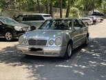 Mercedes E 240-2