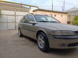 Opel Vectra-13