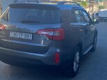 Kia Sorento-3