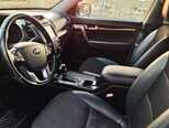 Kia Sorento-11