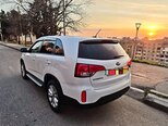 Kia Sorento-8