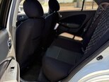 Nissan Sunny-11