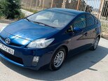 Toyota Prius-2