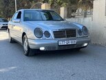 Mercedes E 300-1