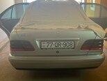 Mercedes E 300-5