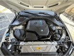 BMW 330e-10