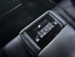 Lexus LX 450d-17