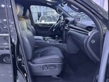 Lexus LX 450d-12