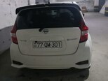 Nissan Note-10