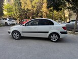 Kia Rio-5