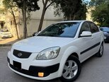 Kia Rio-2