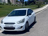 Hyundai Accent-1