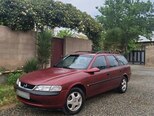 Opel Vectra-4