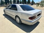 Mercedes E 220-5