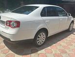 Volkswagen Jetta-9