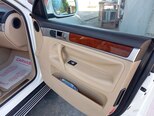 Volkswagen Touareg-18