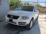 Volkswagen Touareg-1