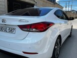 Hyundai Elantra-5