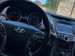 Hyundai Elantra-11