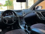 Hyundai Elantra-9
