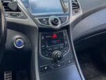 Hyundai Elantra-13