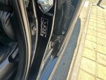 Toyota Prius-12