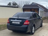 Nissan Tiida-2