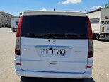 Mercedes Viano-5