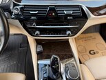 BMW 530e-7